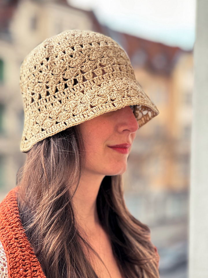 Raw Hat